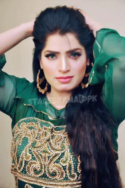 Huma Ali stage actress