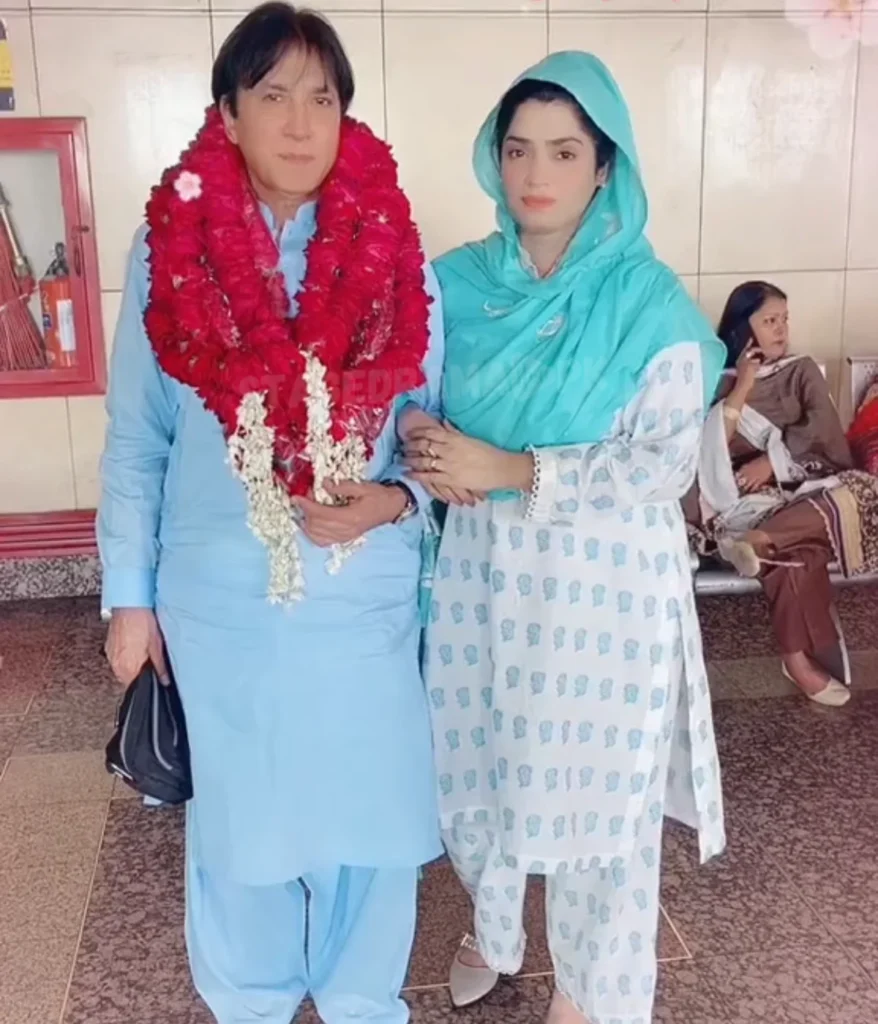 Huma Ali with father Mumtaz Malik