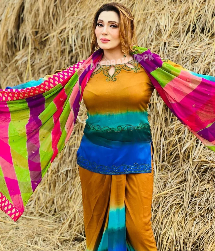 khushboo at K Karena Aen Bhera Song shoot