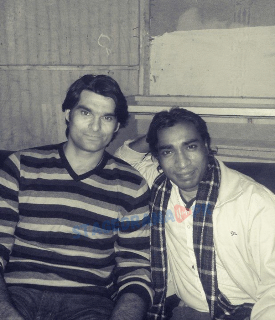 Nadeem Chitta with Pakistani cricketer Mohammad Irfan