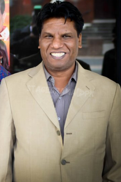 amanat chan actor comedian