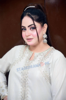 reena multani stage actress and dancer