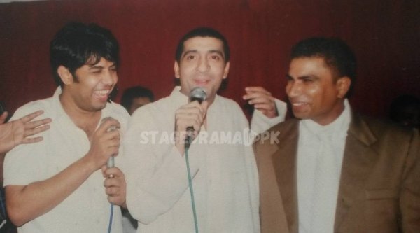Birju with Zafri Khan and Naseem Vicky Pakistani stage actors