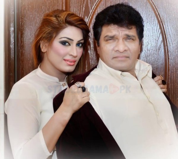 Nawaz Anjum with Ayesha Chaudhary stage actress