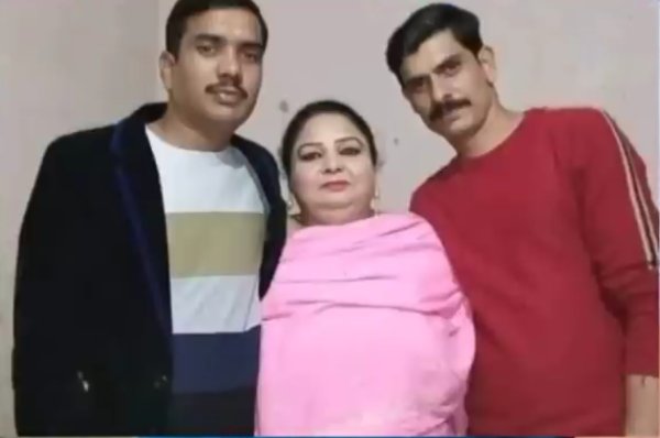 Javed Hassan wife and Sons
